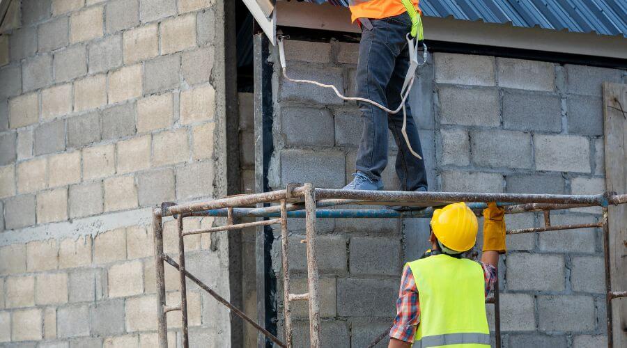 Expert Emergency Roof Repairs services in Hailesboro, NY